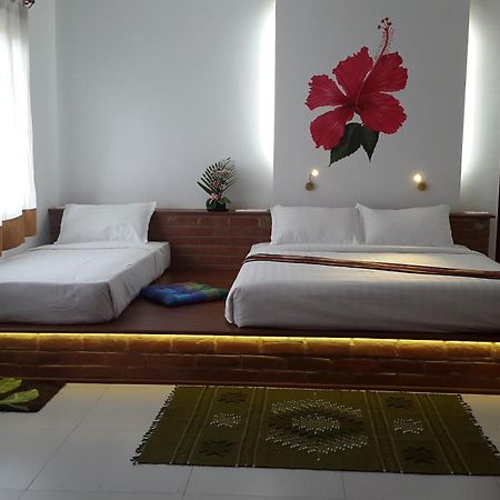 Thanakha Inle Hotel Nyaung Shwe Room photo
