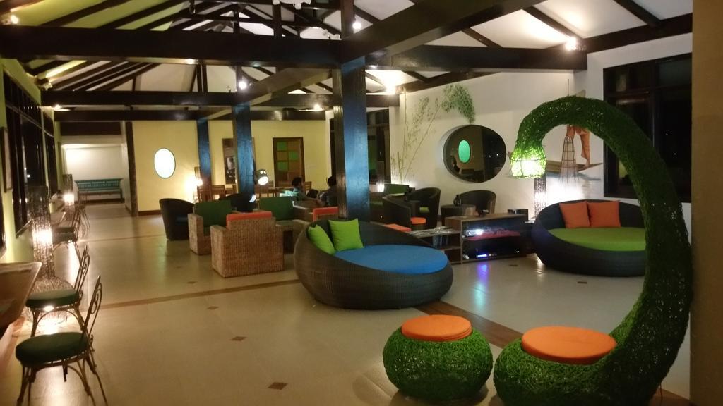 Thanakha Inle Hotel Nyaung Shwe Exterior photo