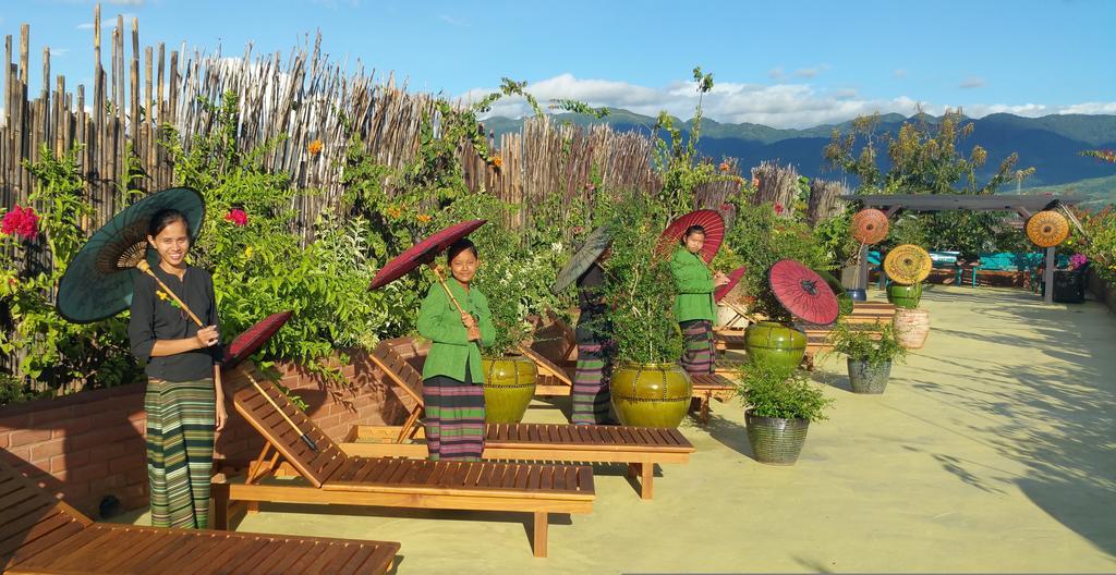 Thanakha Inle Hotel Nyaung Shwe Exterior photo