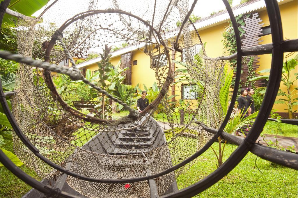Thanakha Inle Hotel Nyaung Shwe Exterior photo