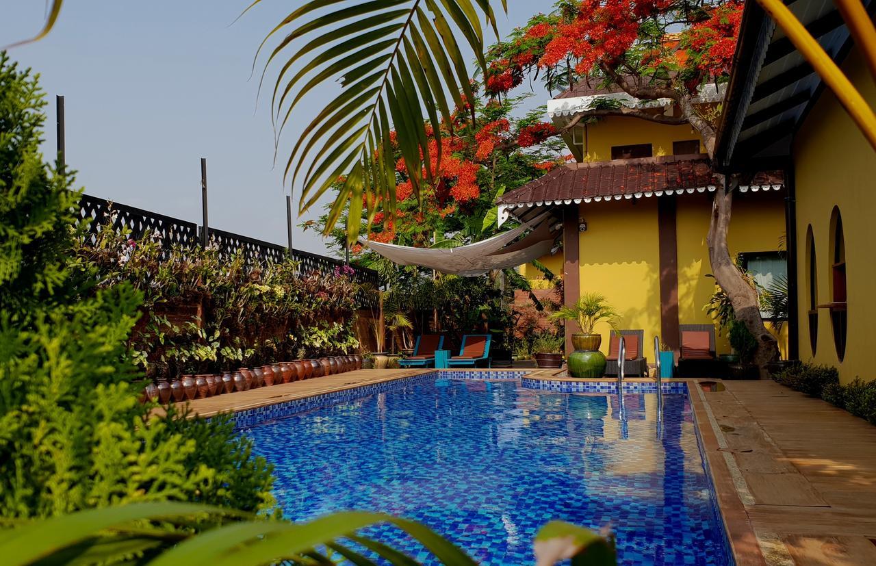 Thanakha Inle Hotel Nyaung Shwe Exterior photo