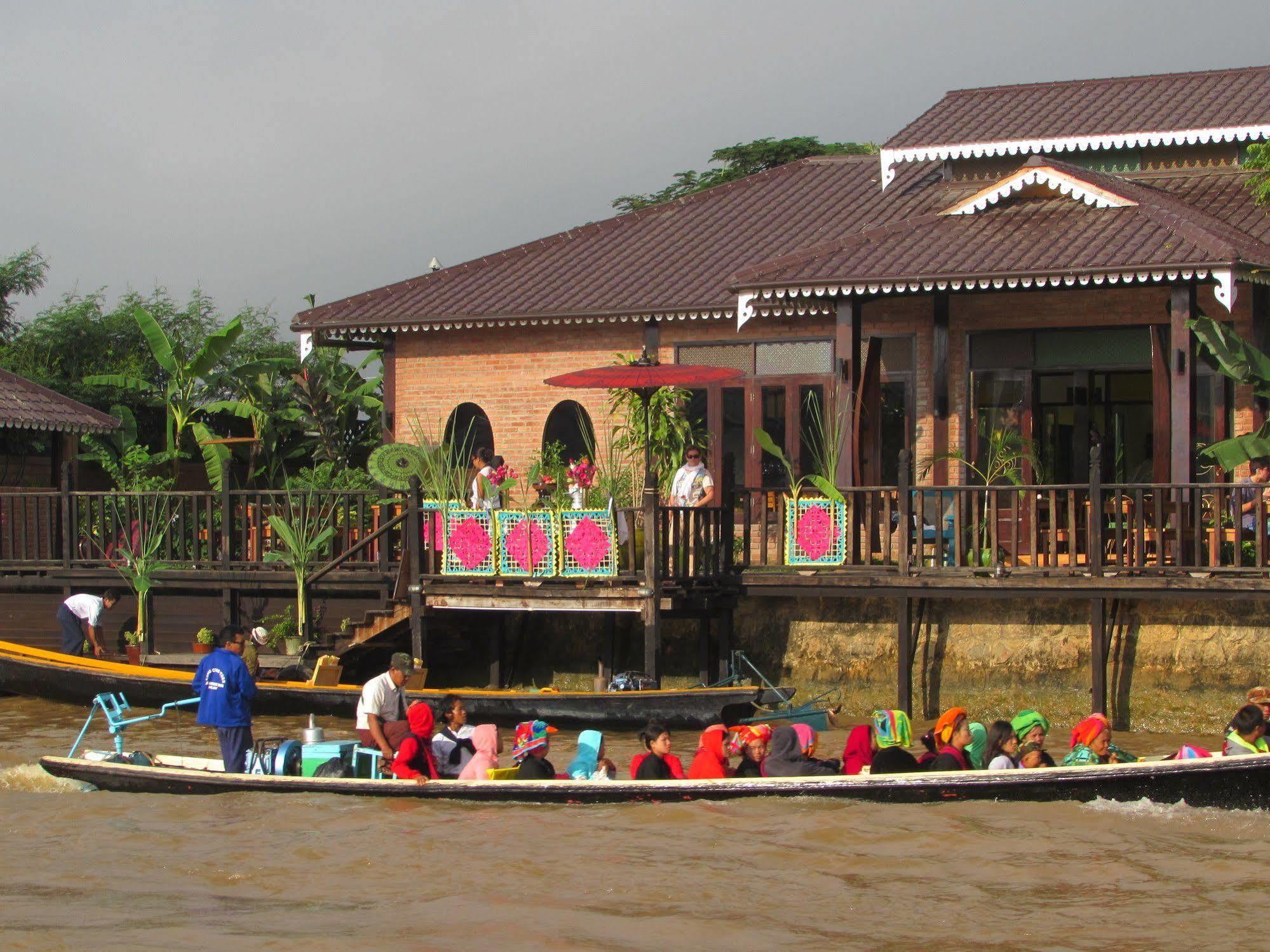 Thanakha Inle Hotel Nyaung Shwe Exterior photo