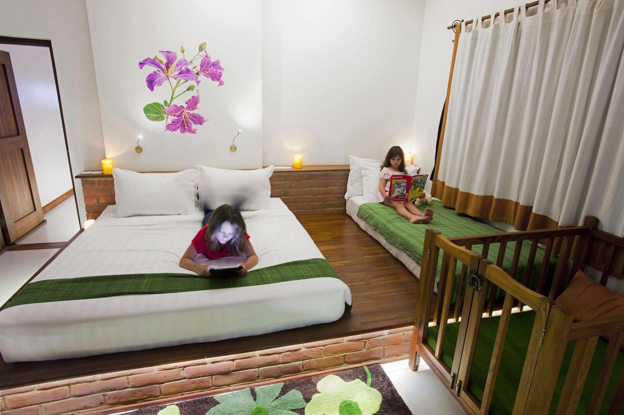 Thanakha Inle Hotel Nyaung Shwe Exterior photo