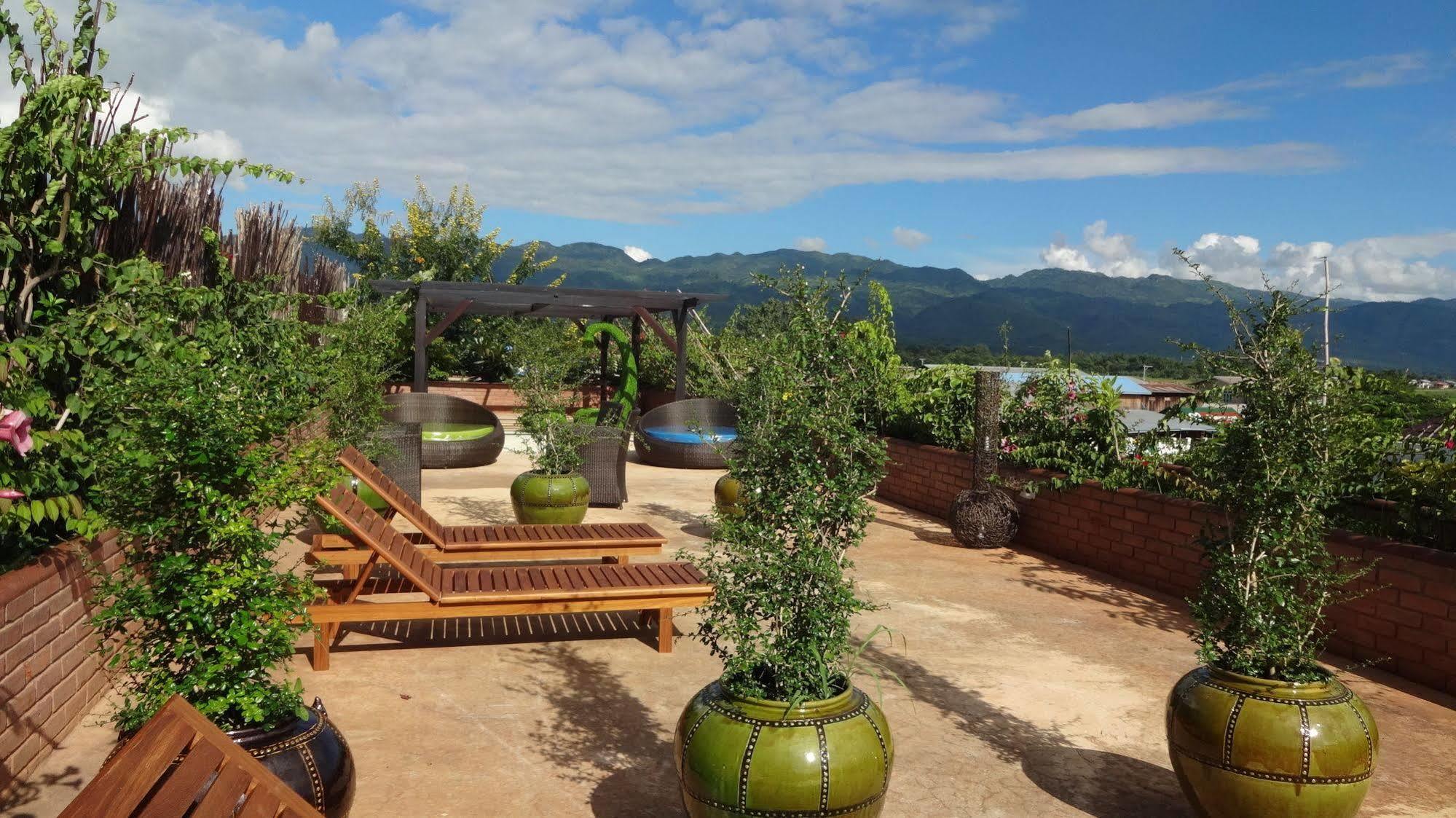 Thanakha Inle Hotel Nyaung Shwe Exterior photo