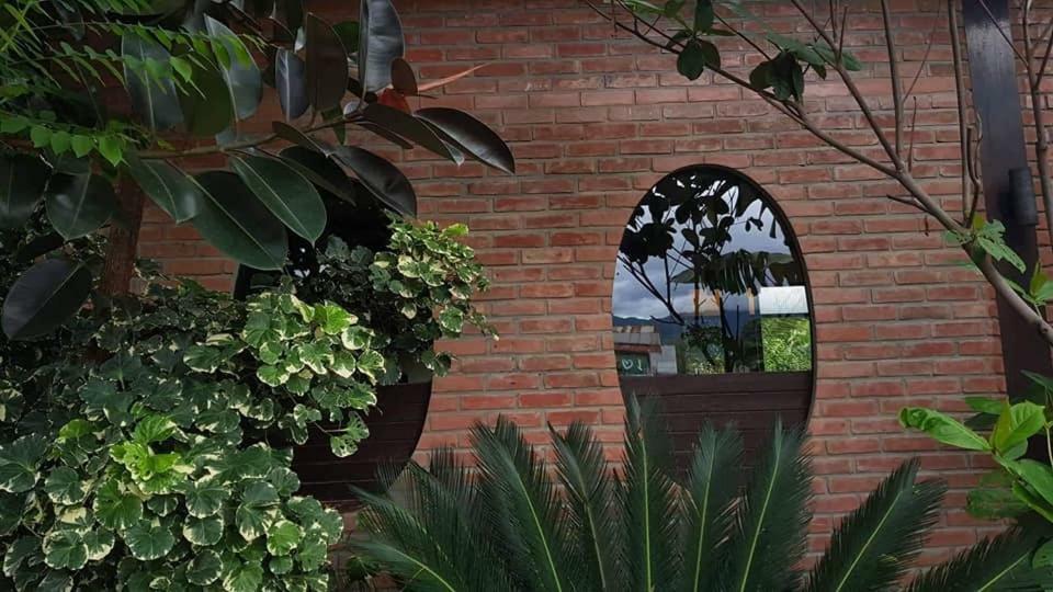 Thanakha Inle Hotel Nyaung Shwe Exterior photo